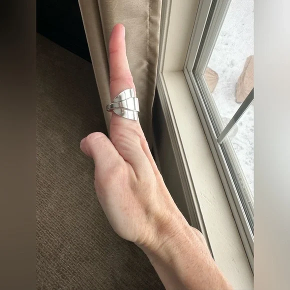 1967 Canada Spoon Ring - Picture 7 of 15